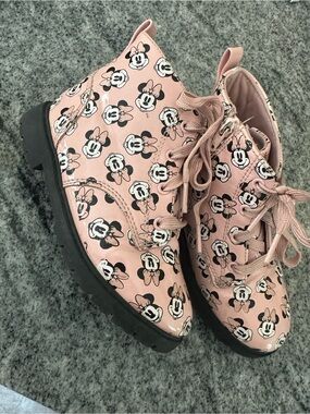 Disney Pink Minnie Mouse Lace-Up Girls' Boots